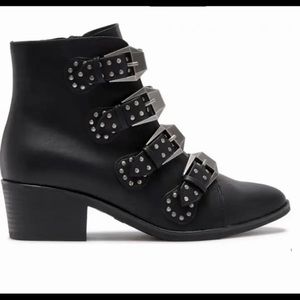 Mia Shyra Studded Black Booties 6M